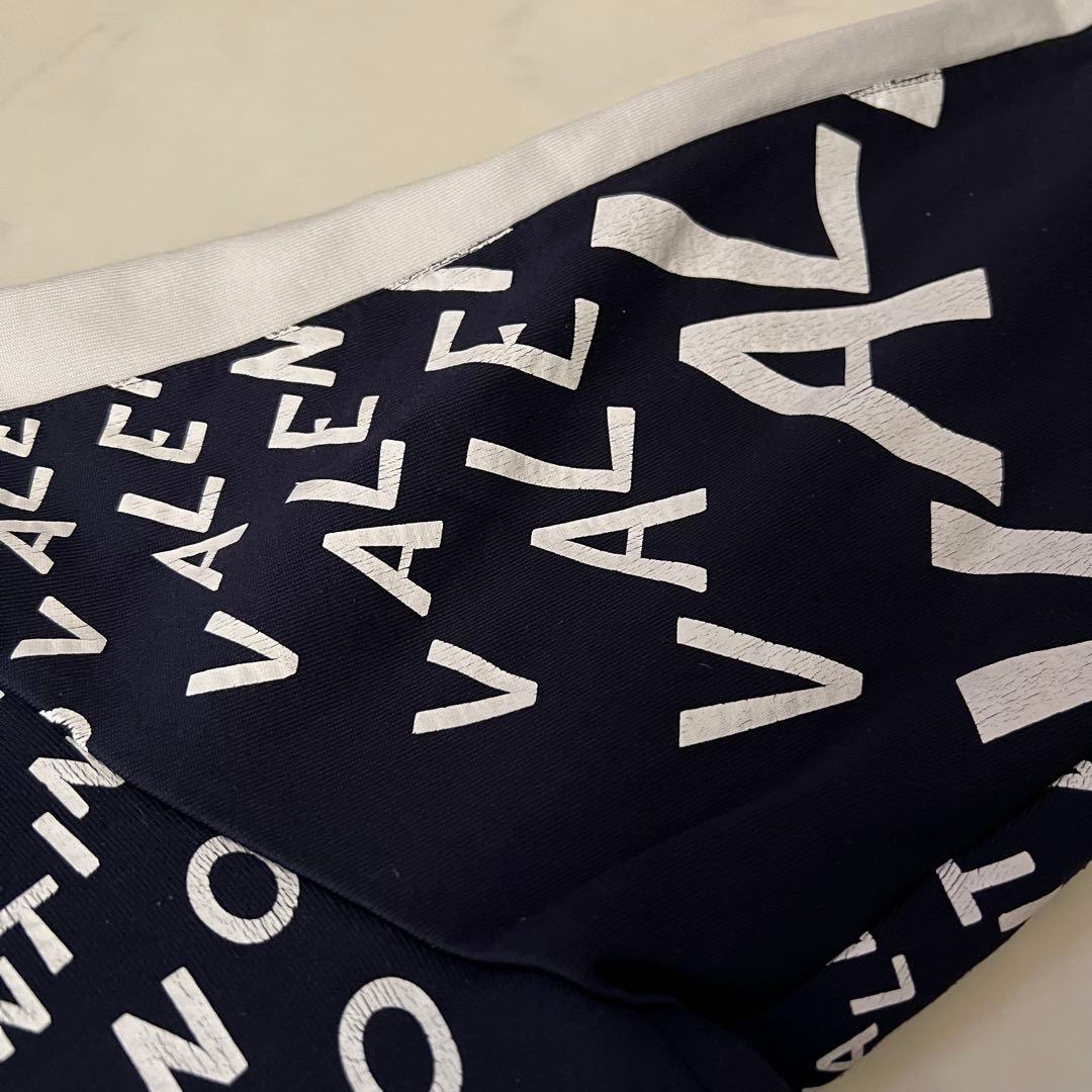 現行品 VALENTINO トラックジャケット ブルゾン ロゴ入 ネイビー 近年