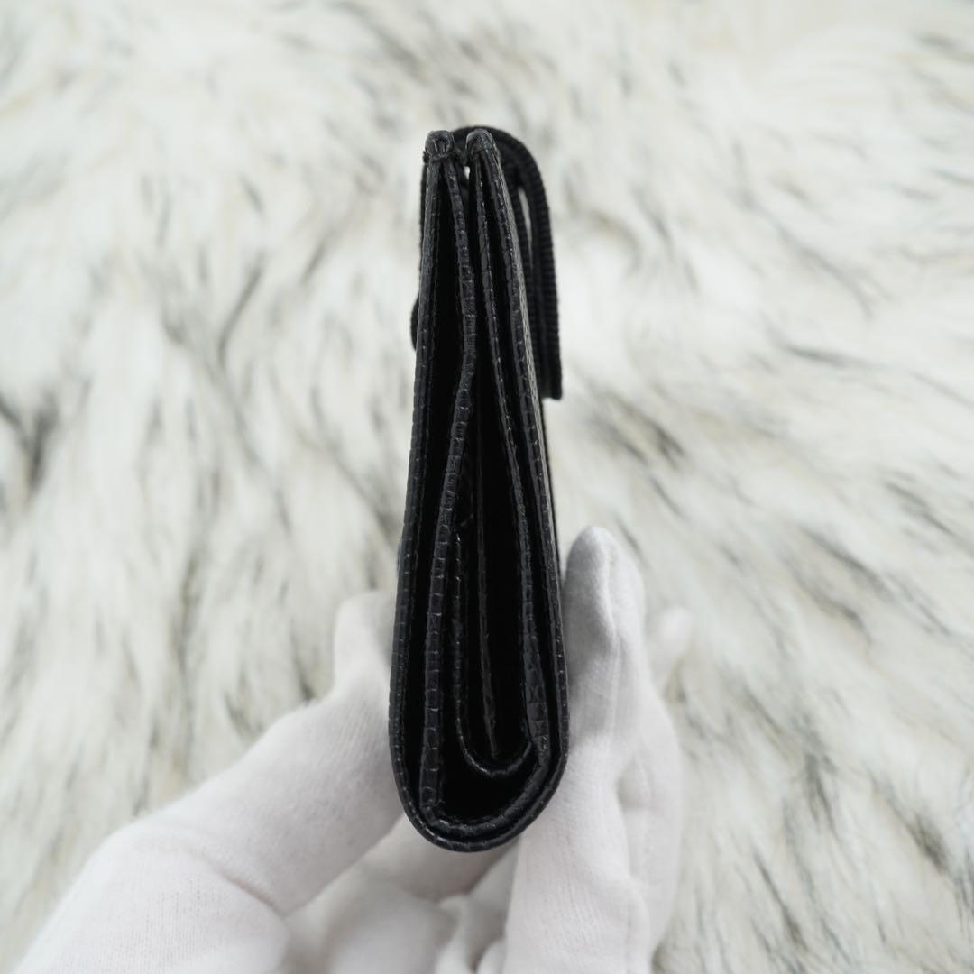 未使用品　Salvatore Ferragamo 二つ折り財布　ヴァラリボン　黒