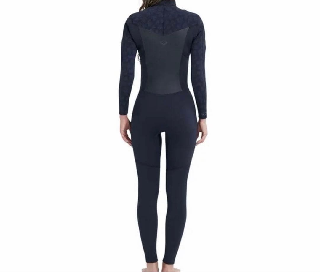 美品ROXY roxyロキシー　裏起毛セミドライ　着脱簡単フルスーツ　サイズM