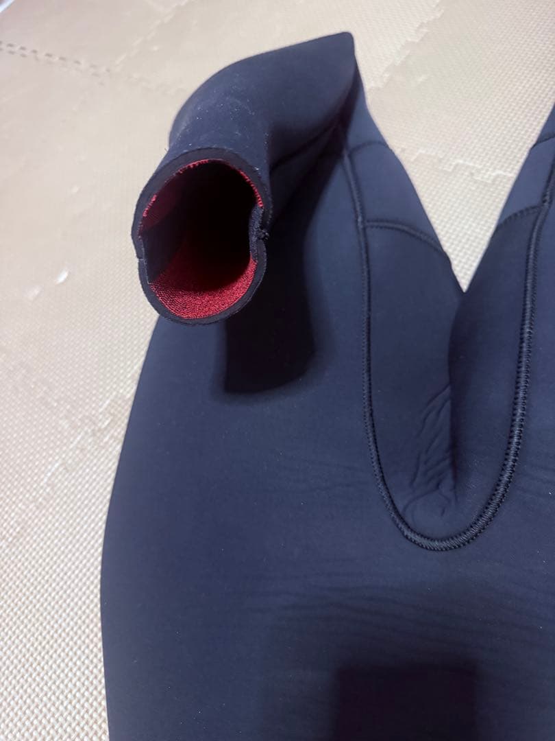 美品ROXY roxyロキシー　裏起毛セミドライ　着脱簡単フルスーツ　サイズM