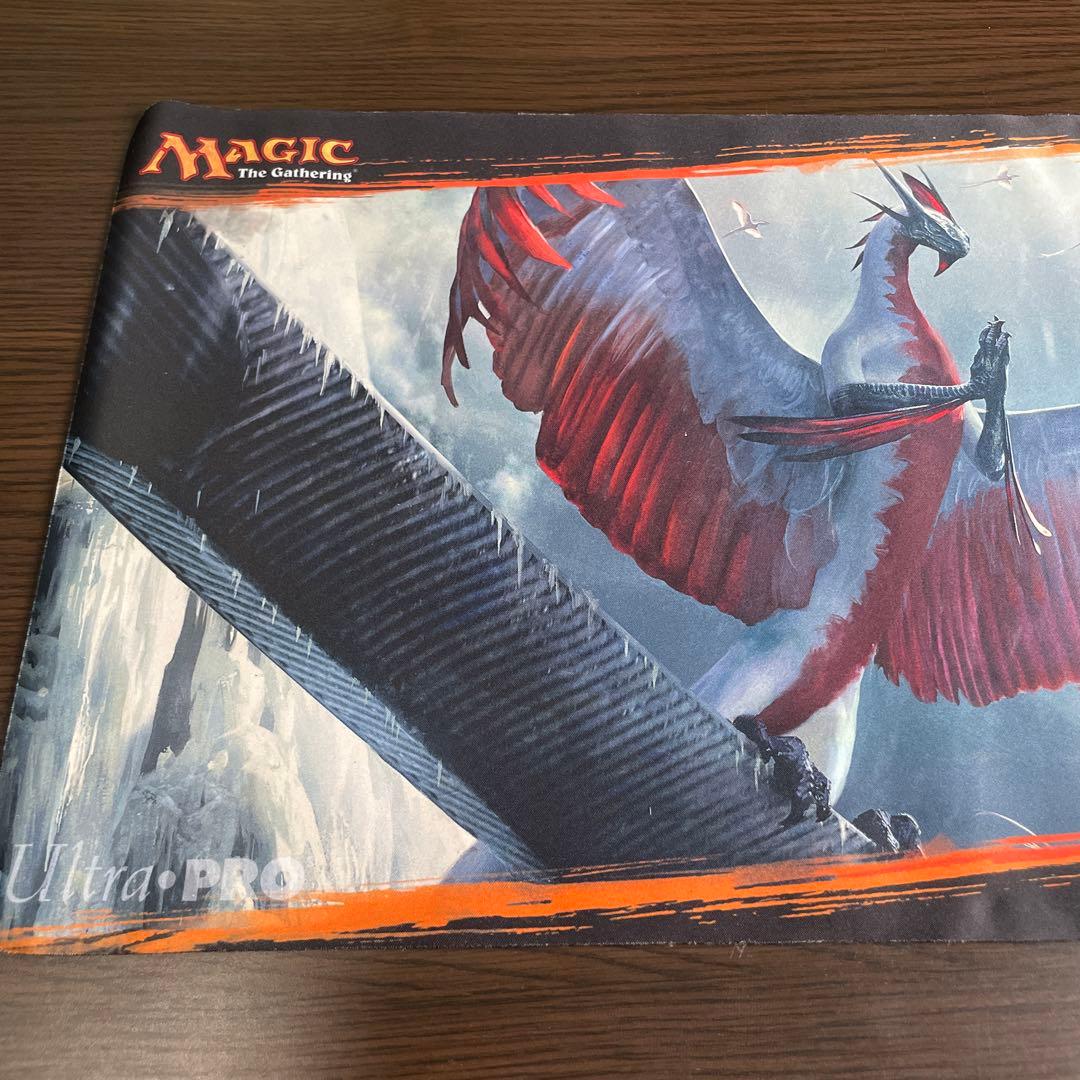 MTG 龍王オジュタイ プレイマット