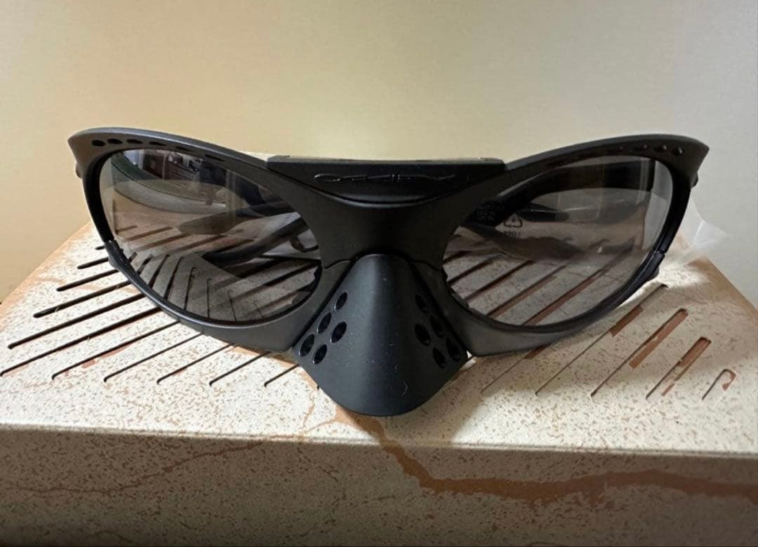 OAKLEY Plantaris サングラス oo9437-0163 ブラック黒