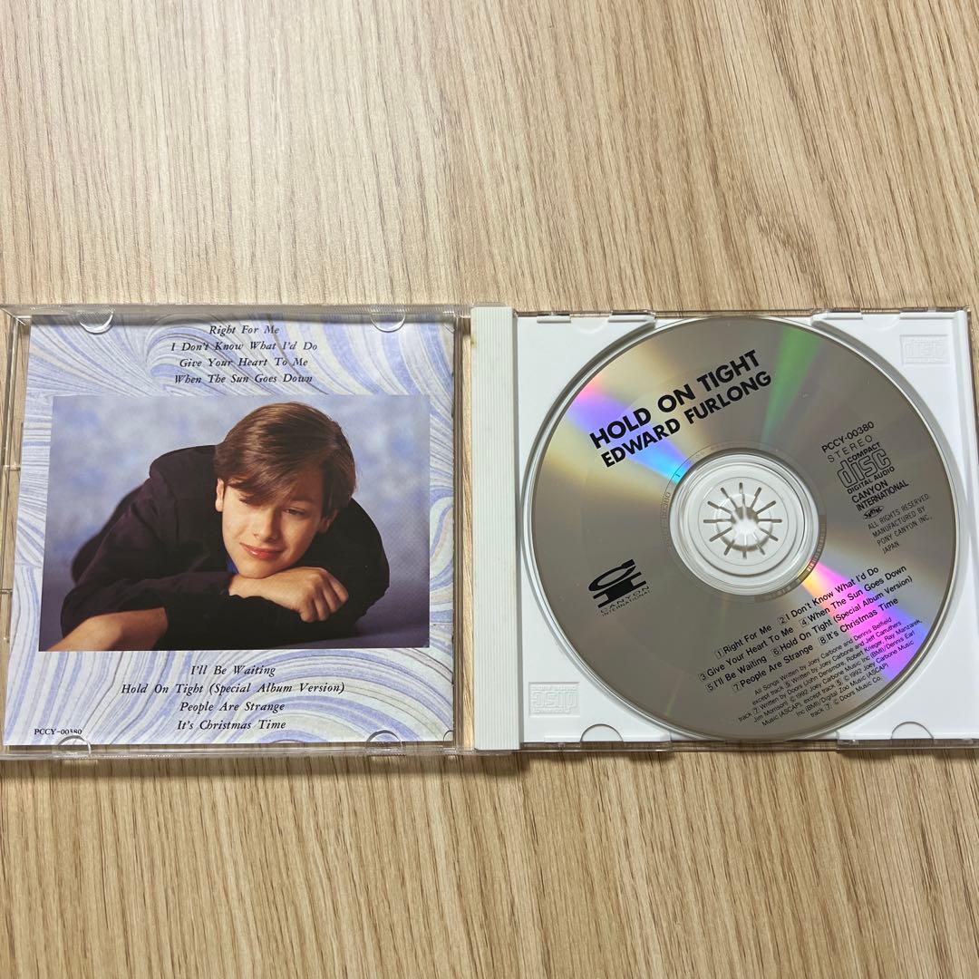 洋楽 HOLD ON TIGHT EDWARD FURLONG