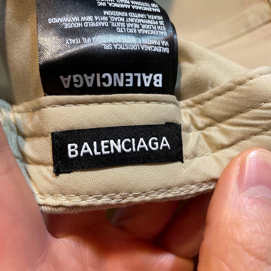 赤*空様 BALENCIAGA ダメージ加工 ブラックキャップ　サイズM