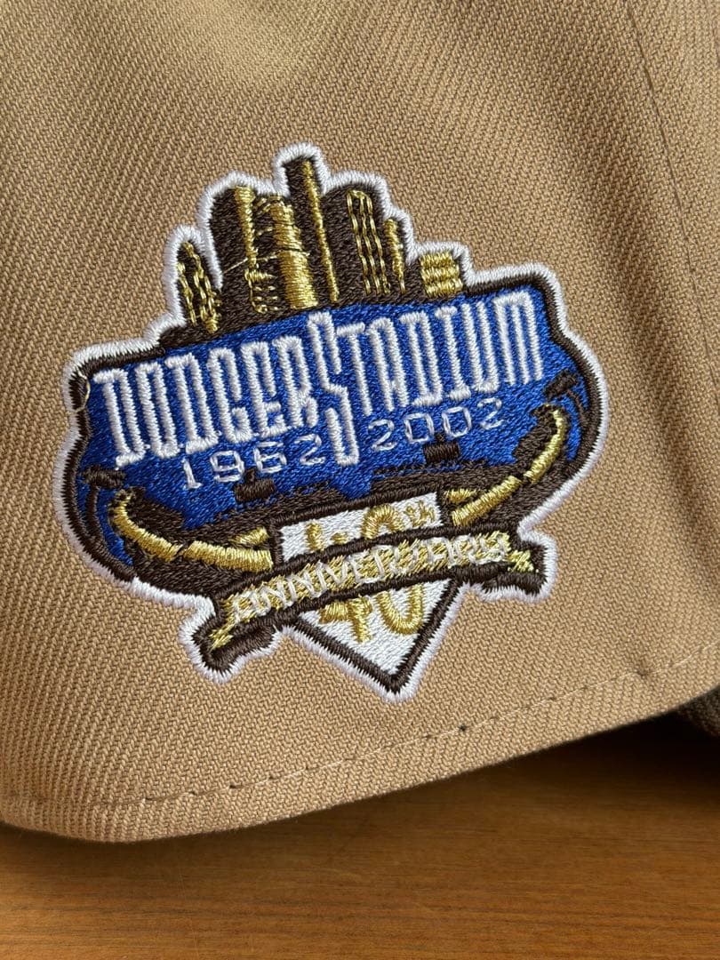 NEW ERA 9FORTY A-FRAME LA逆ロゴ