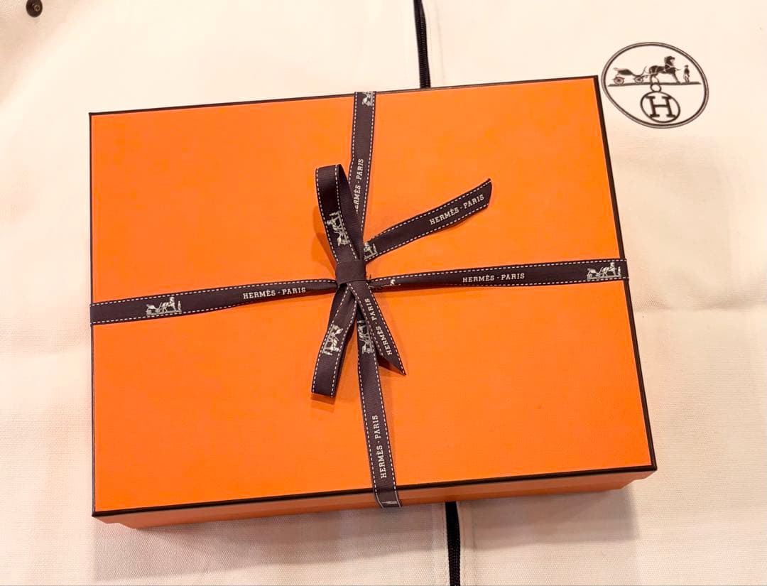 【merci】遊び心溢れるHERMES Palefroiカーディガンシルク