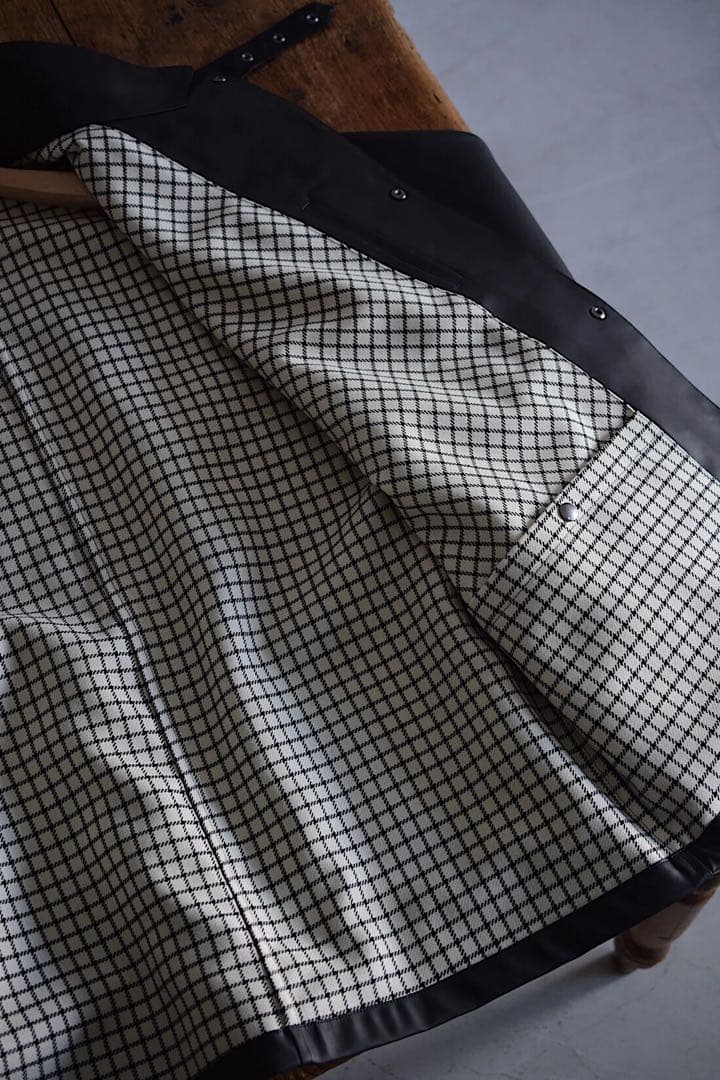 定価16.5万円 HEUGN Dan ブルゾン 2 美品 黒