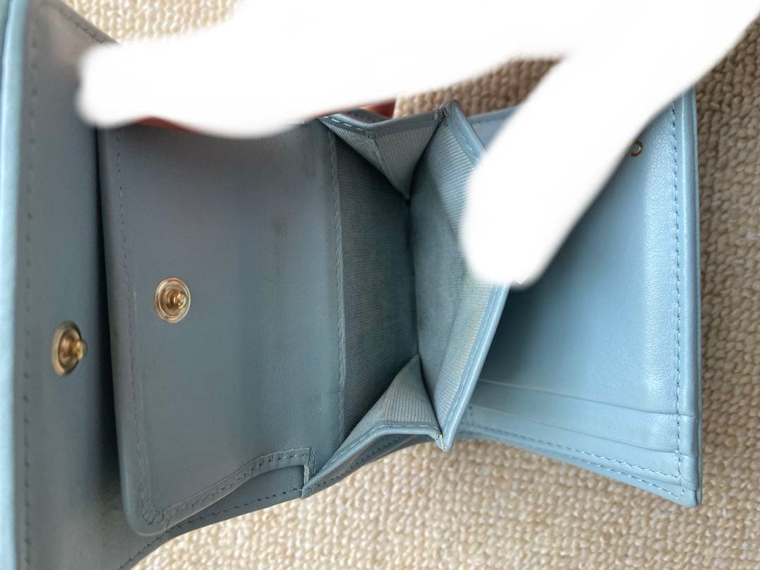 CHANEL 三つ折財布 水色