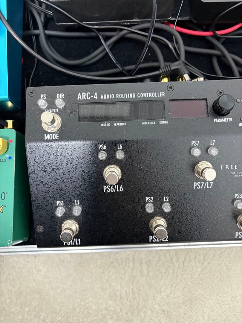 free the tone arc-4 美品　スイッチャー