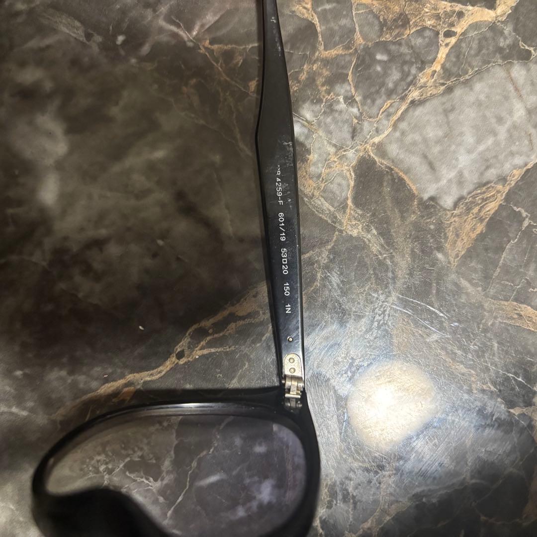 Ray-Ban ブラック サングラス　レイバン　RB4259F 601/19