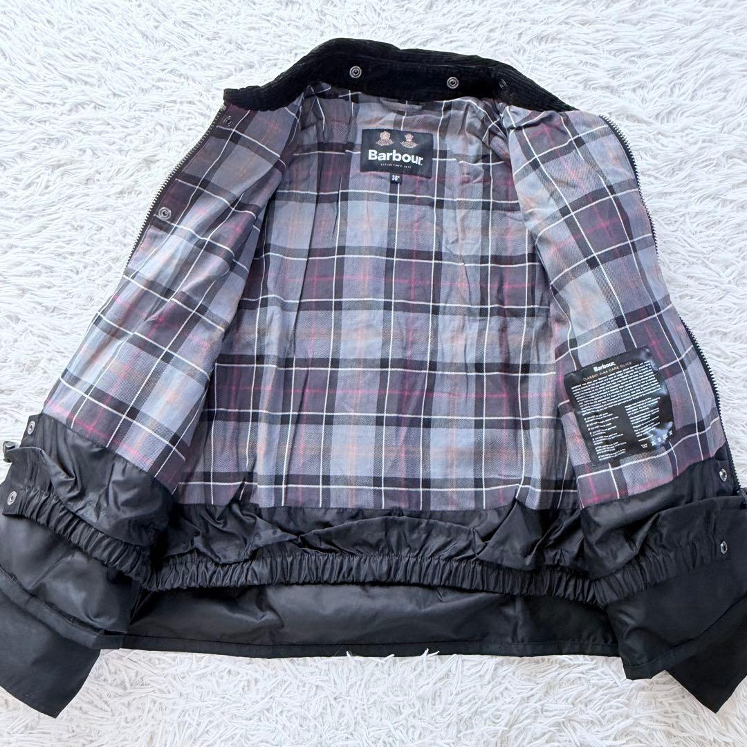 美品　バブアー　トランスポートワックスジャケット　ショート丈　ピンバッジ　黒