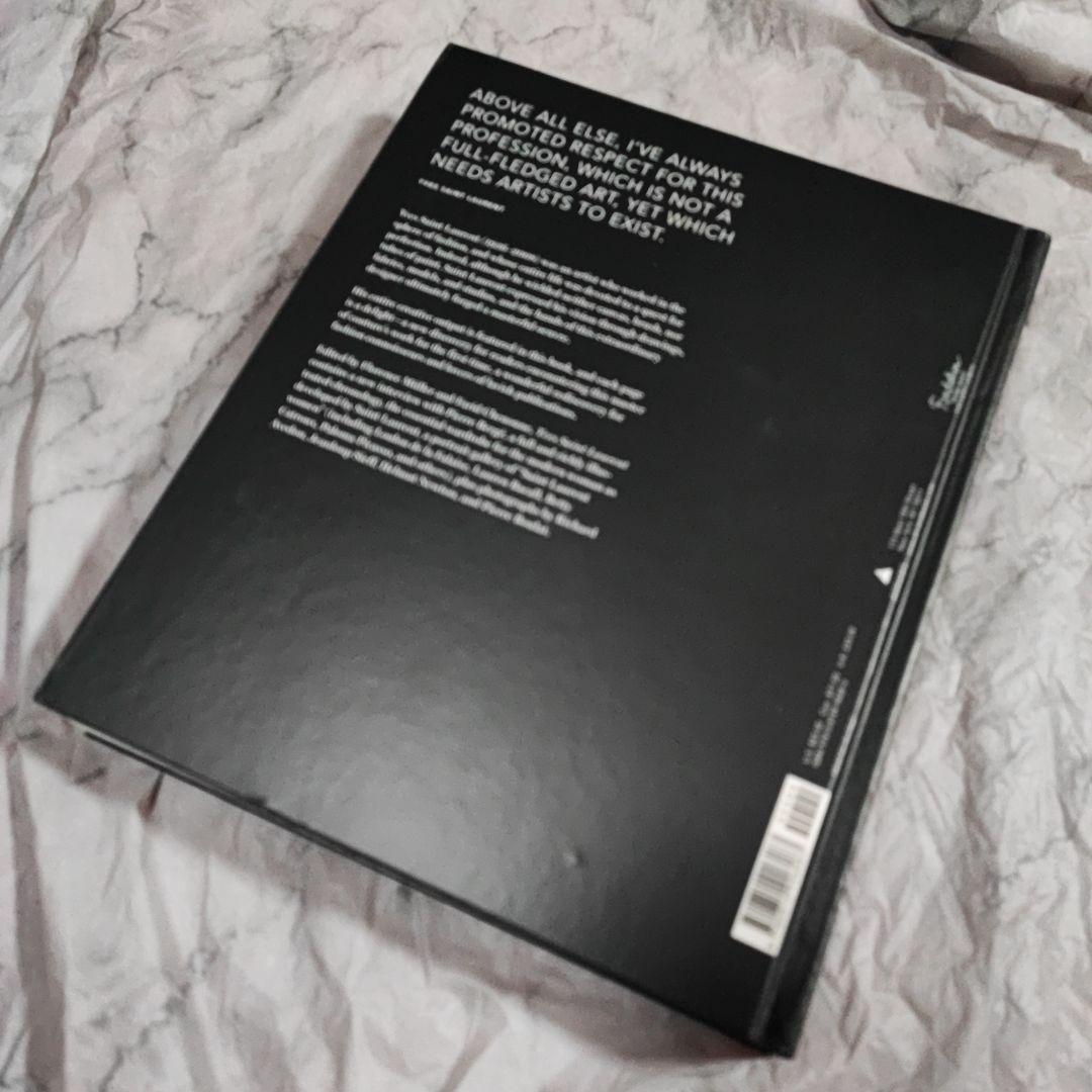 YVES SAINT LAURENT イヴサンローラン 作品集