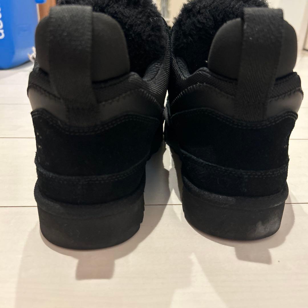 靴 UGG lowmel 27