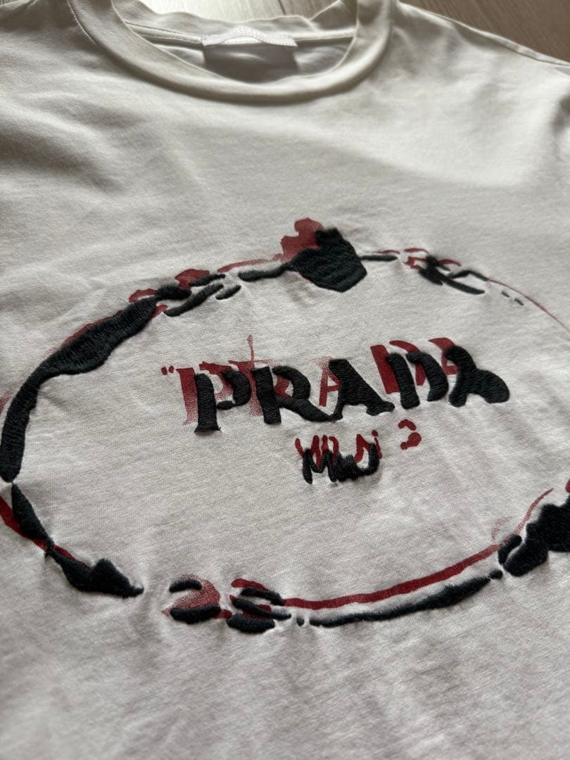 PRADA ホワイト Tシャツ