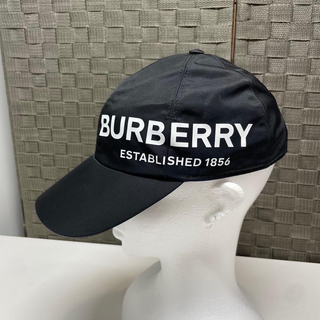 か*わ様 BURBERRY ホースフェリー　ロゴ入り ブラック キャップ