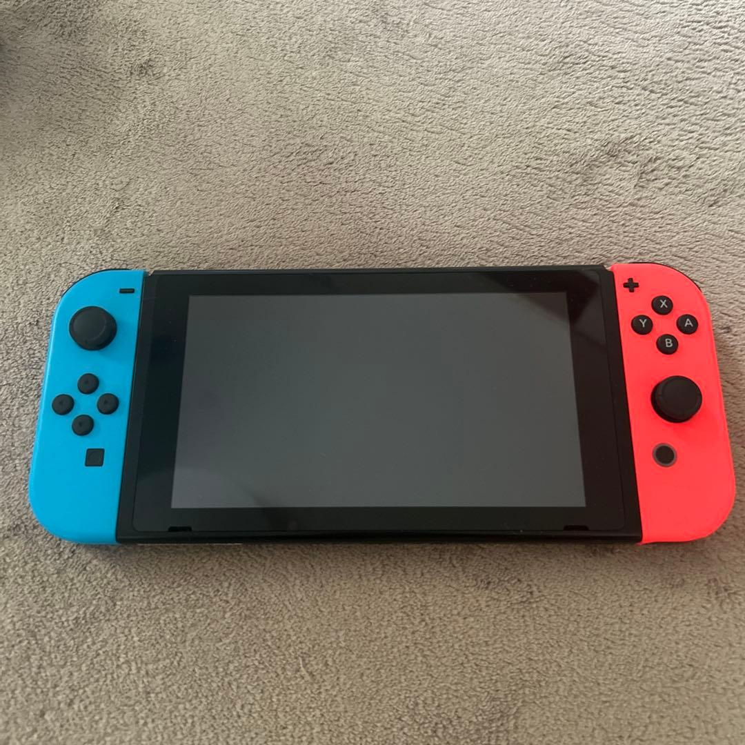Nintendo Switch（本体とすぐ遊べる周辺セット）
