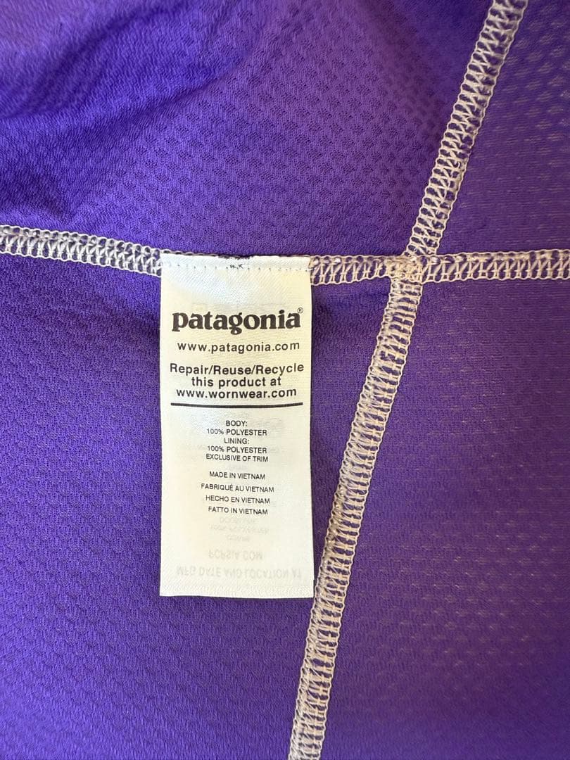 patagonia フリースベスト M クリーム/パープル