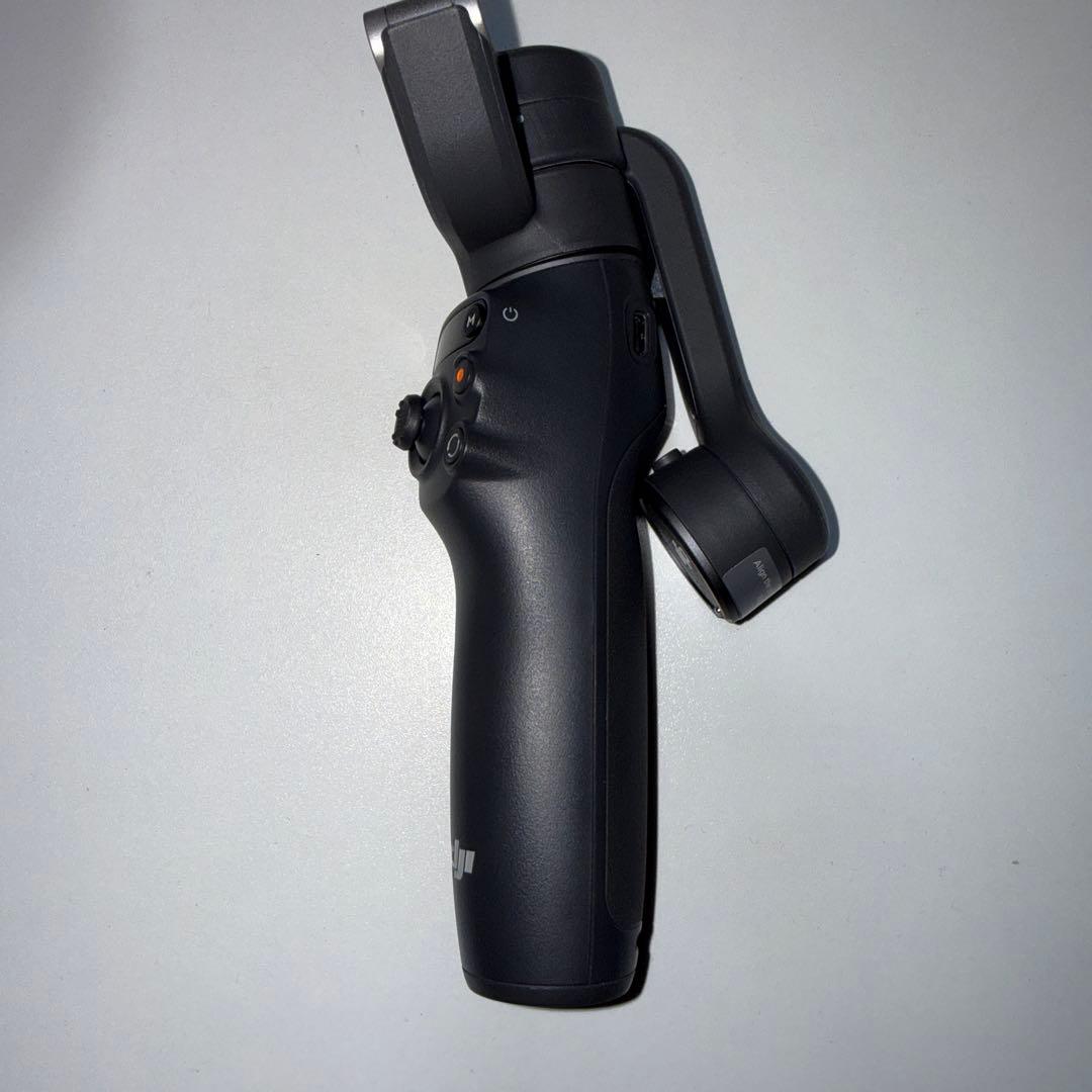 DJI Osmo Mobile 6 スマートフォン用ジンバル スタビライザー