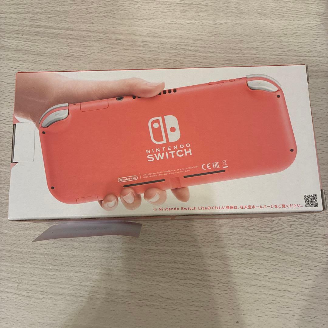 Nintendo Switch Lite コーラルピンク