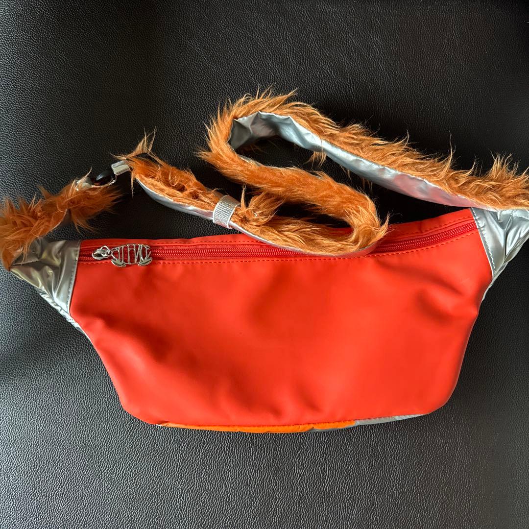 ミュージシャン Vaundy llic Crossbody Bag \"SILENCE\"
