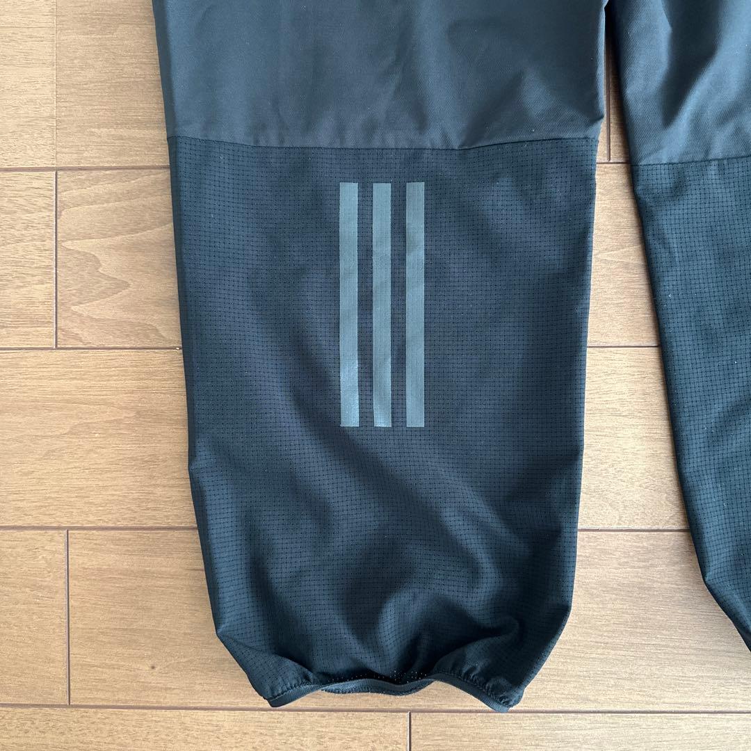 アディダス　エアロレディXO