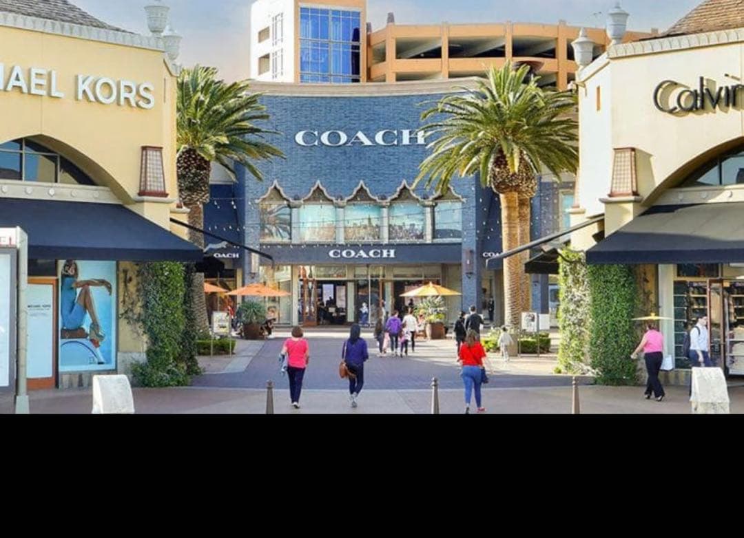 A*S様 新作COACHコーチシグネチャーナッパーレザーミディアム二つ折り財布