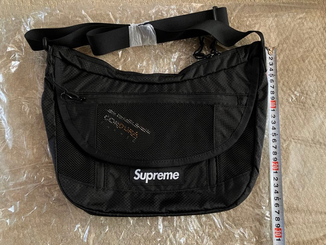 新品 Supreme Small Messenger Bag Black