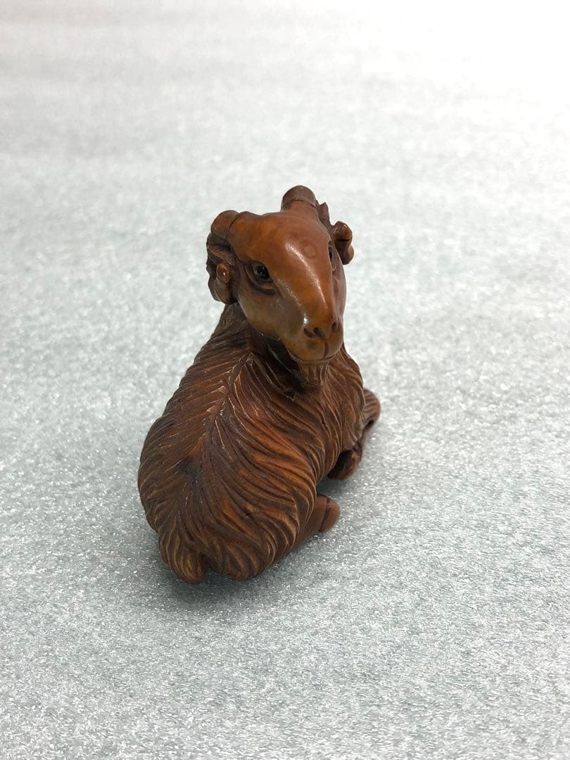 根付　羊　時代提物　木彫り