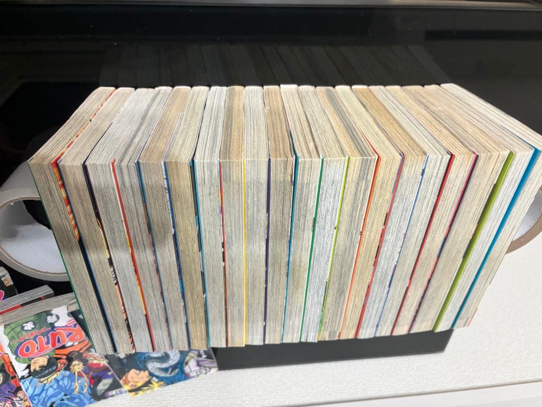 あ*ん様 全72巻のNARUTOシリーズ(全巻初版)+おまけ(外伝)、良好な状態