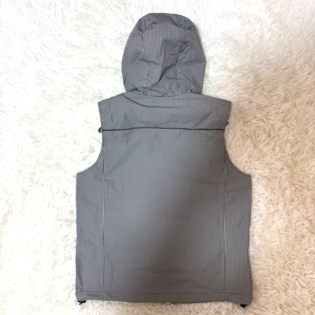 タグ付き BURBERRY BLACK LABEL ノースリーブパーカーベスト