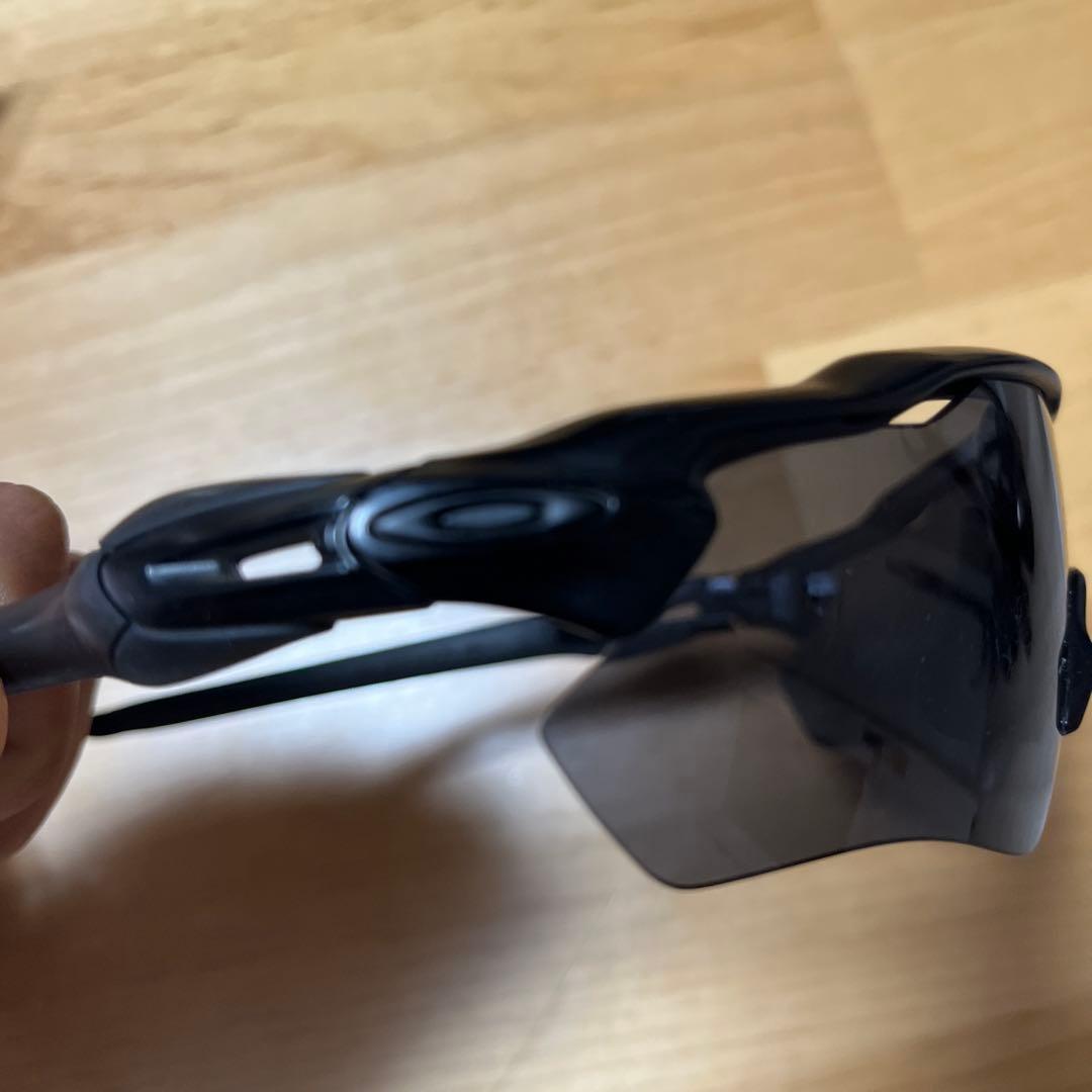 oakley ブラック スポーツサングラス