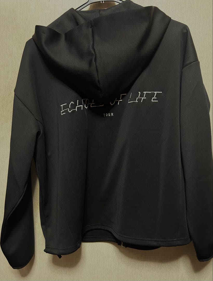 羽生結弦 Echoes of Life ジップパーカーM