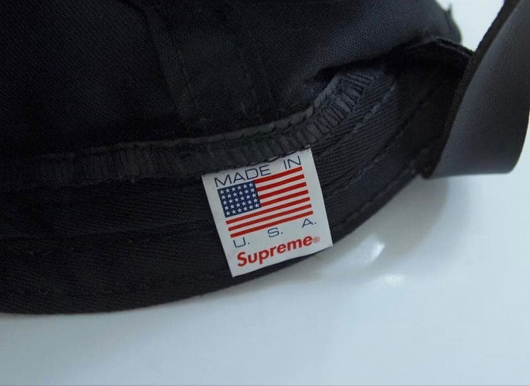 SUPREME 黒 S刺繍 キャップ