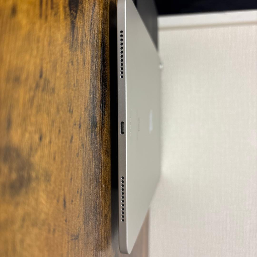 Apple iPad Air (第4世代) シルバー