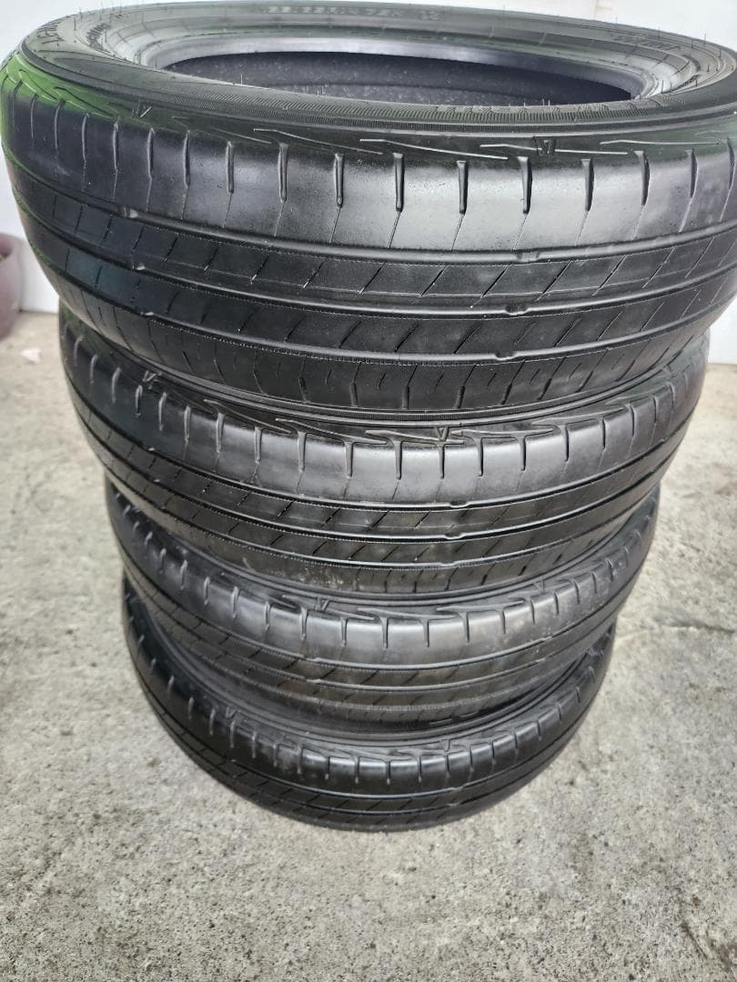 送料込☆2020年製 ダンロップタイヤ 155/65R14日本製☆4本
