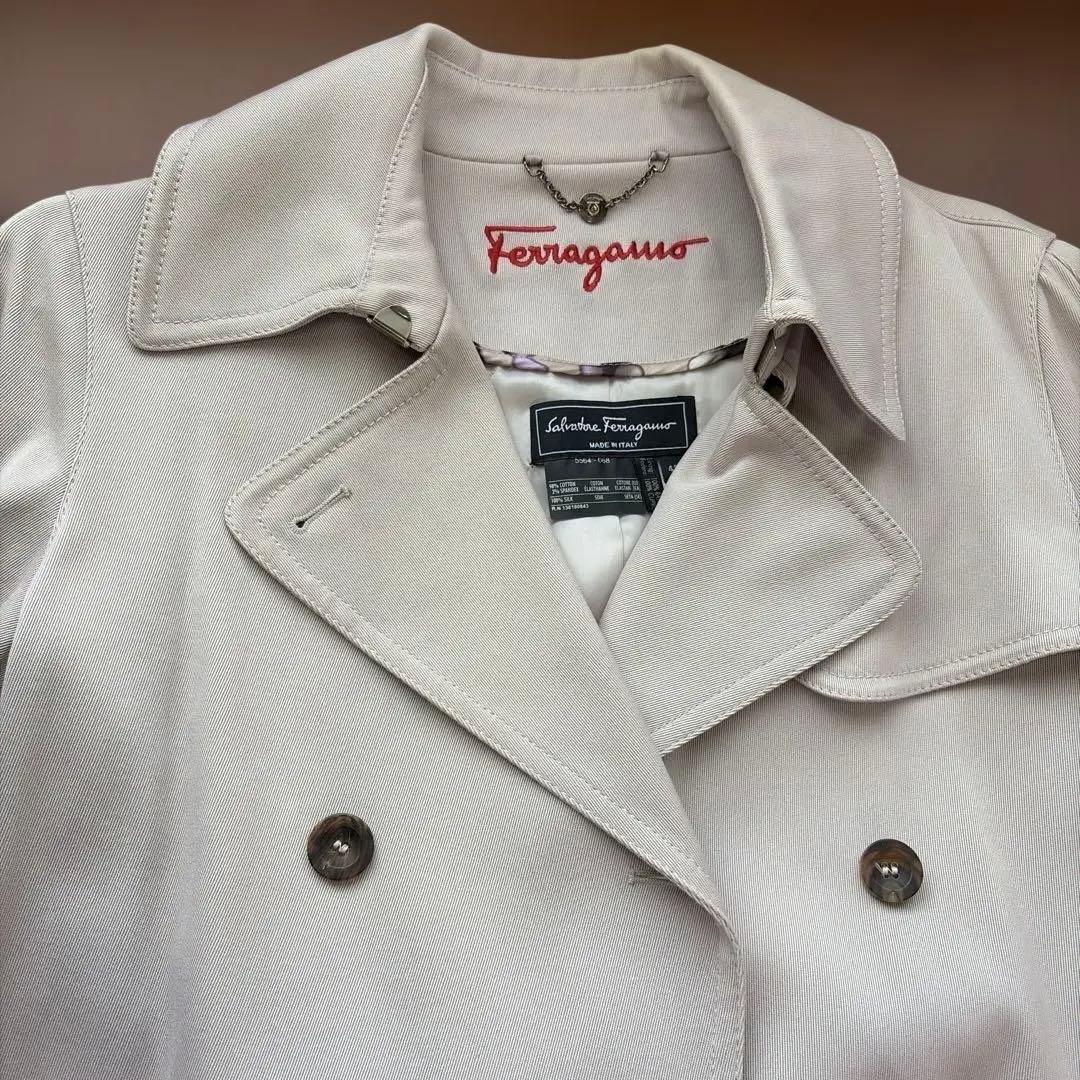 Ferragamo ピンクベージュ トレンチコート