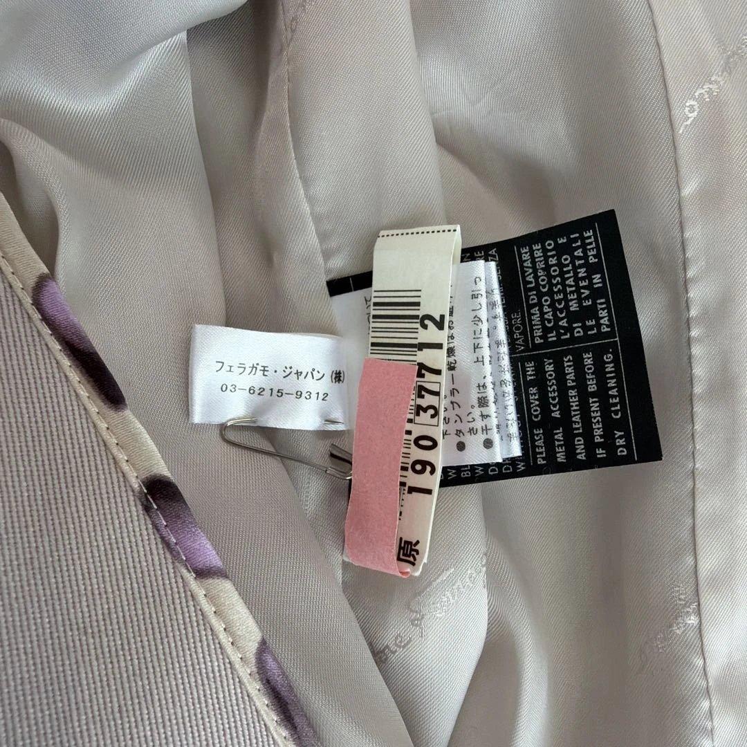 Ferragamo ピンクベージュ トレンチコート