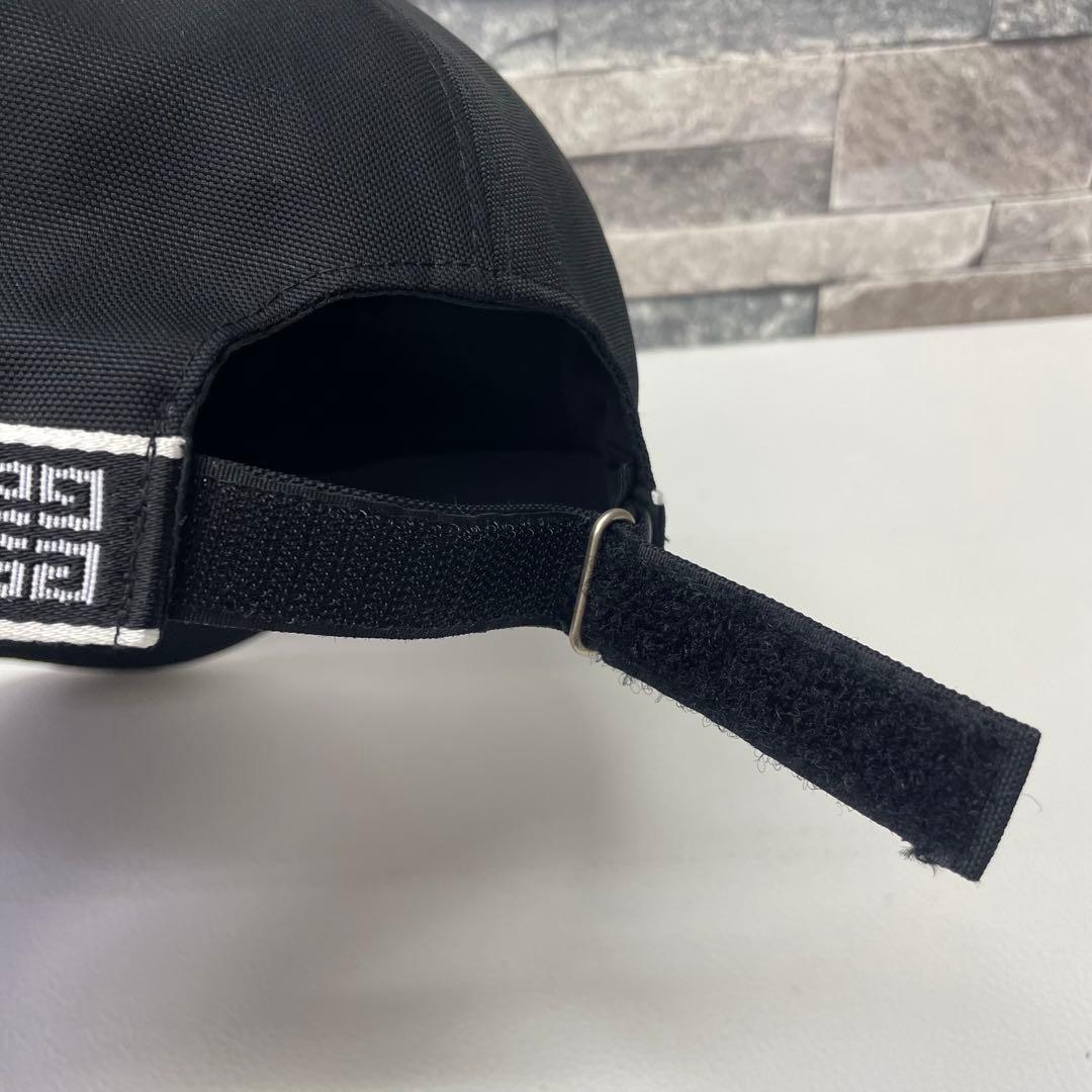 S*D様 美品　GIVENCHY ブラック キャップ　フリーサイズ