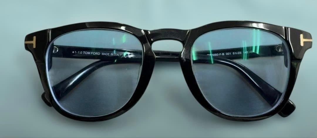 み*る様 Tom Ford TF5660-F-B 001 51ㇿ23 145⋆0