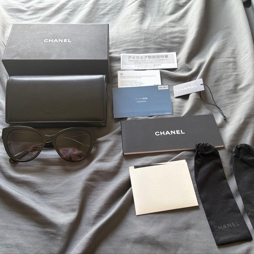【美品】CHANEL シャネル サングラス バタフライシェイプ パール カメリア