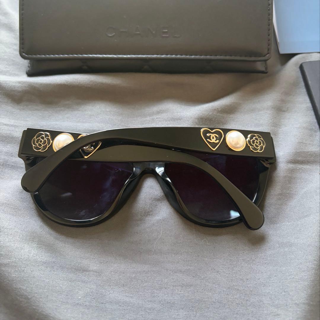 【美品】CHANEL シャネル サングラス バタフライシェイプ パール カメリア