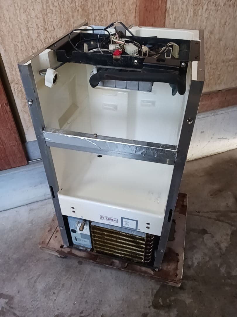ダイワ　業務用製氷機　DRI-25LMV