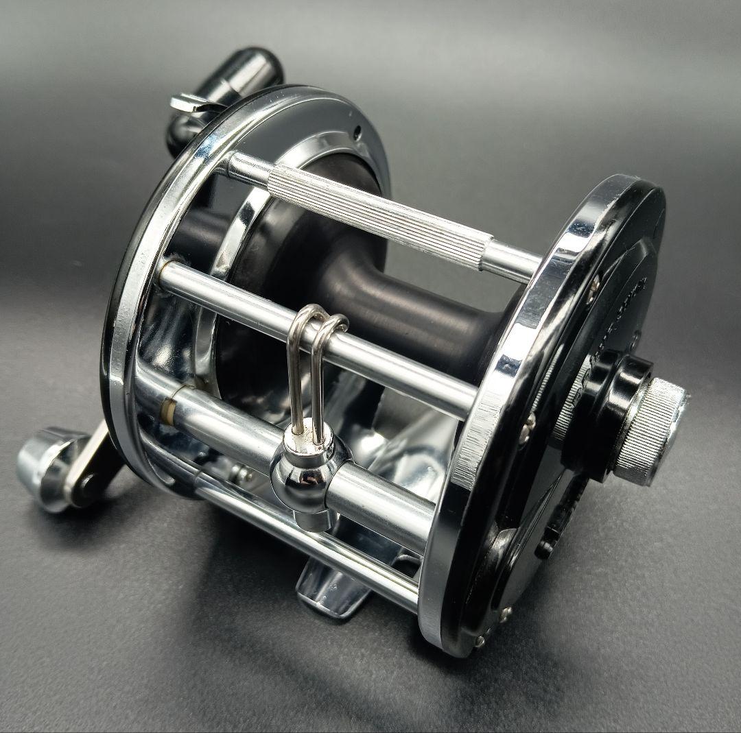 Daiwa Dynamic ST-60 両軸リール