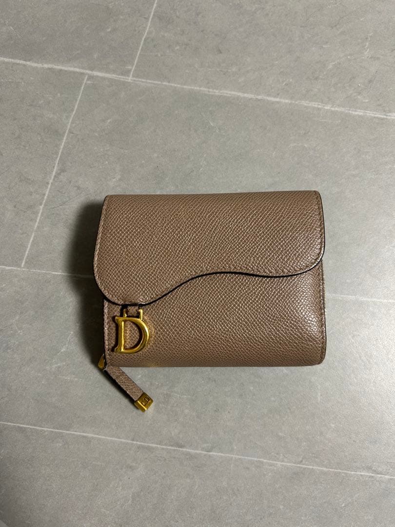Dior ブラウンレザー 三つ折り財布
