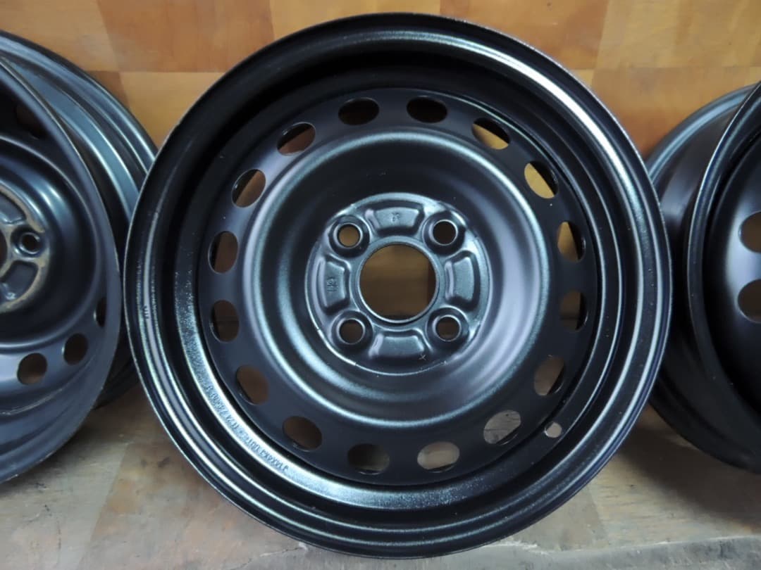C100 14x4.5J 4穴 ハブ径56 スチールホイール 14インチ 4本