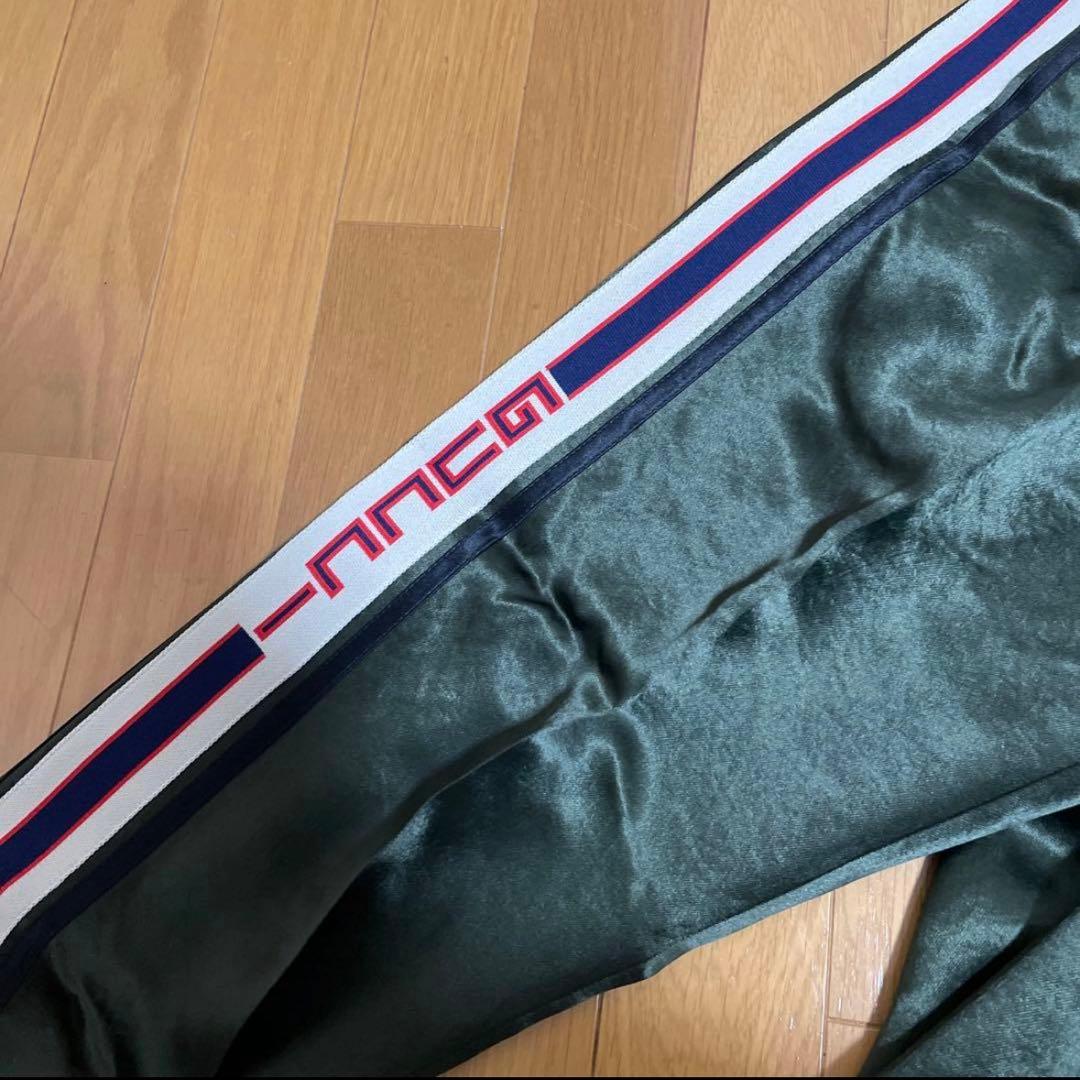 GUCCI ロゴアセテートパンツ