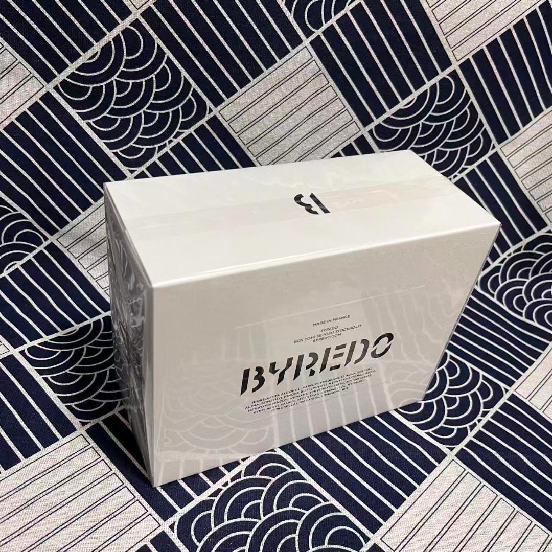 新品 BYREDO BLANCHE EAU DE PARFUM 100ml