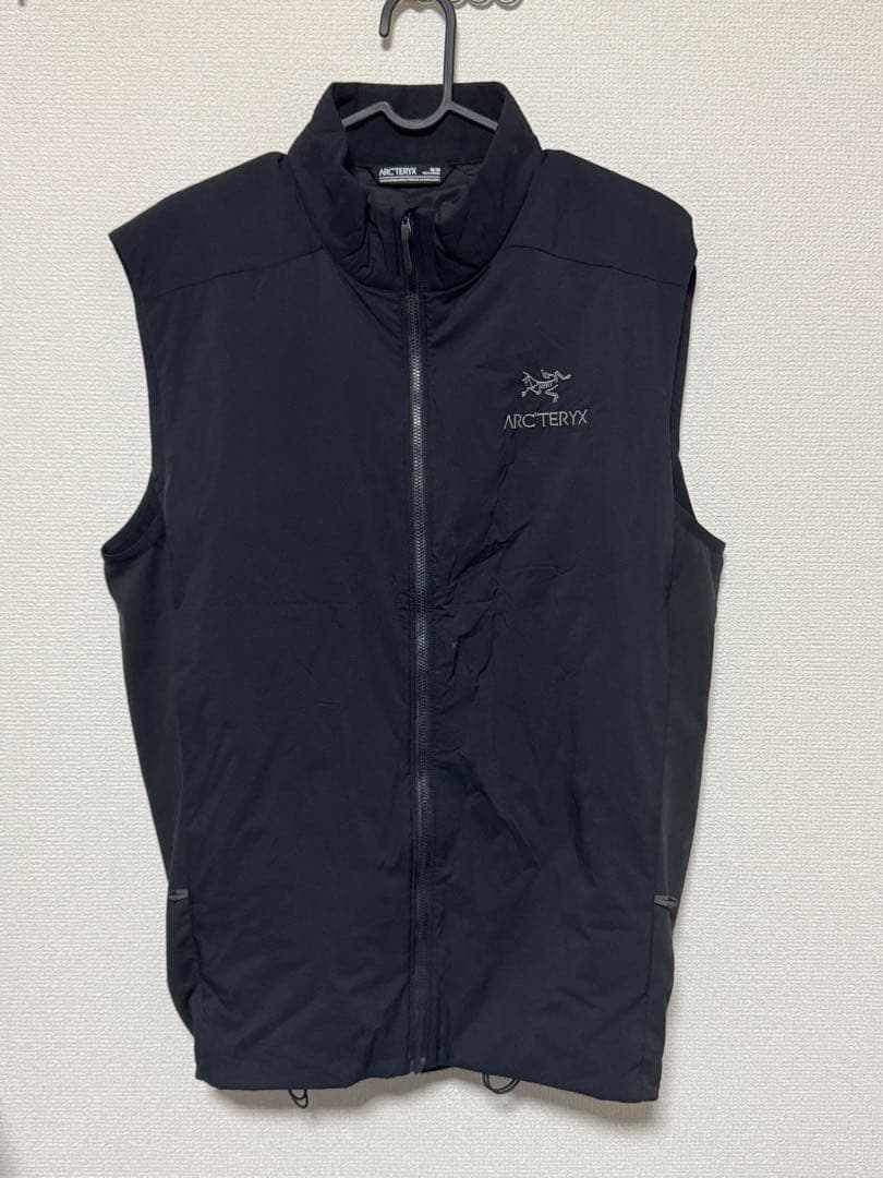 ARC'TERYX ブラック ベスト Mサイズ