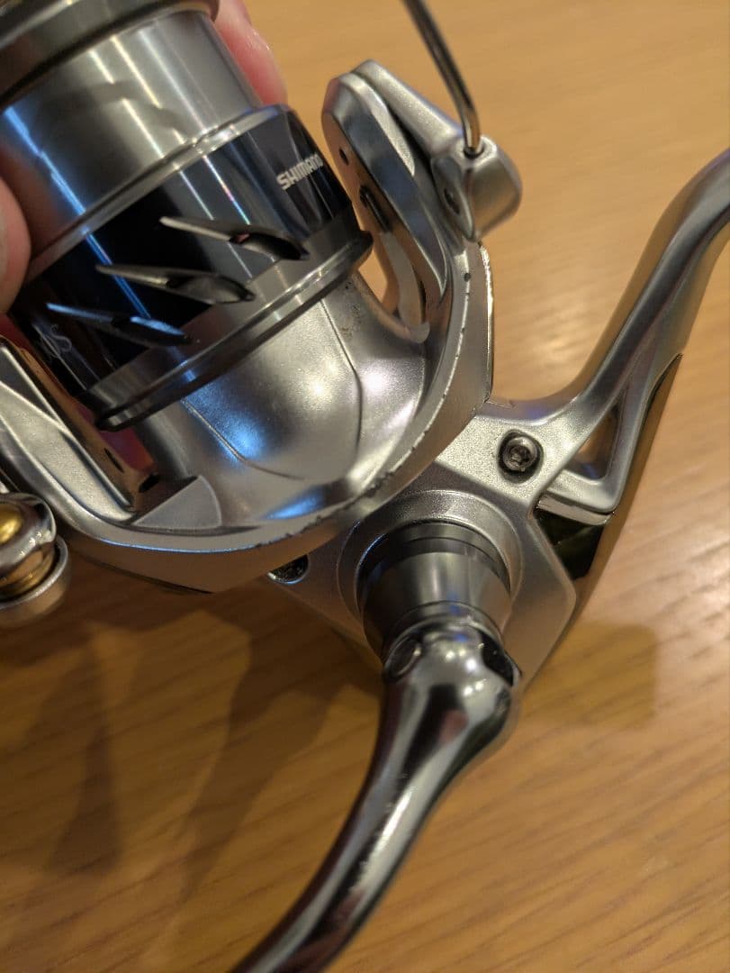 週末限定値下げ　SHIMANO　15 ストラディック C2000HGS