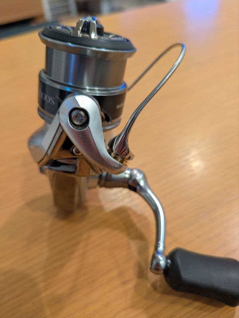 週末限定値下げ　SHIMANO　15 ストラディック C2000HGS